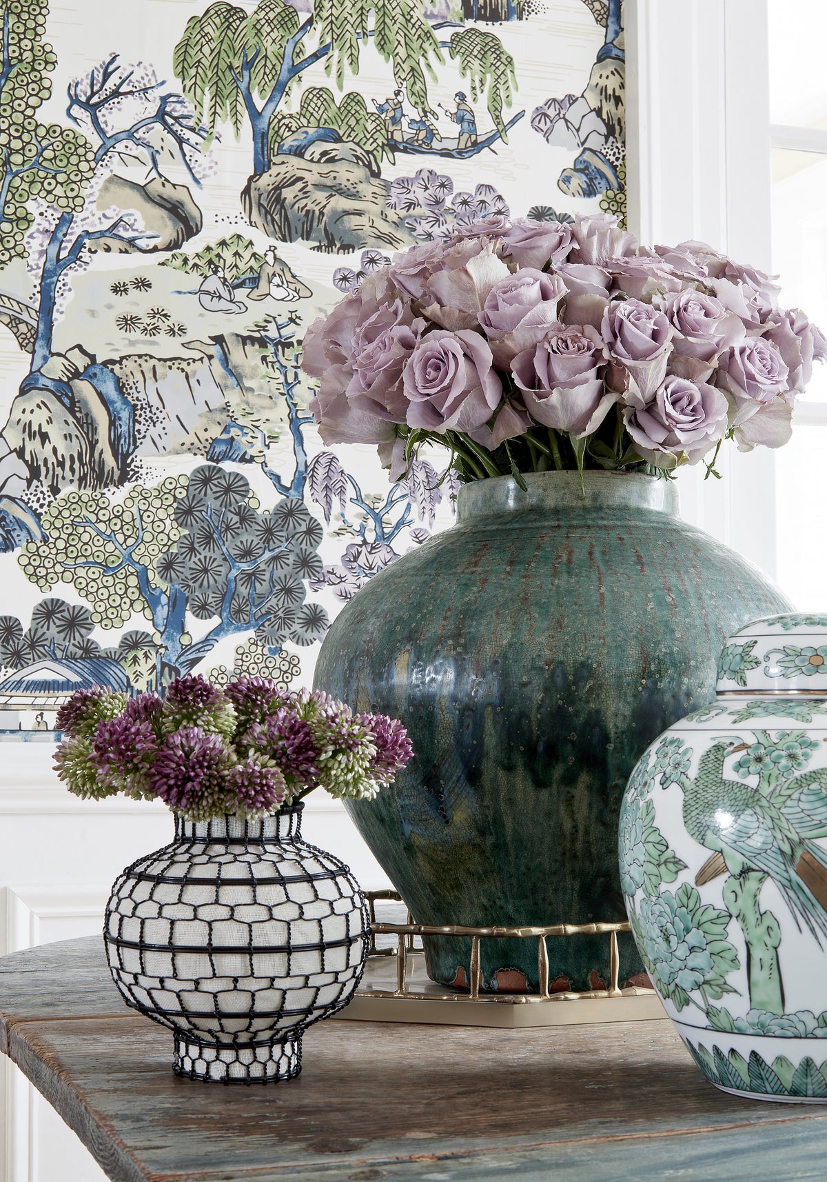 Thibaut Asian Scenic wallpaper - Dynasty room setting