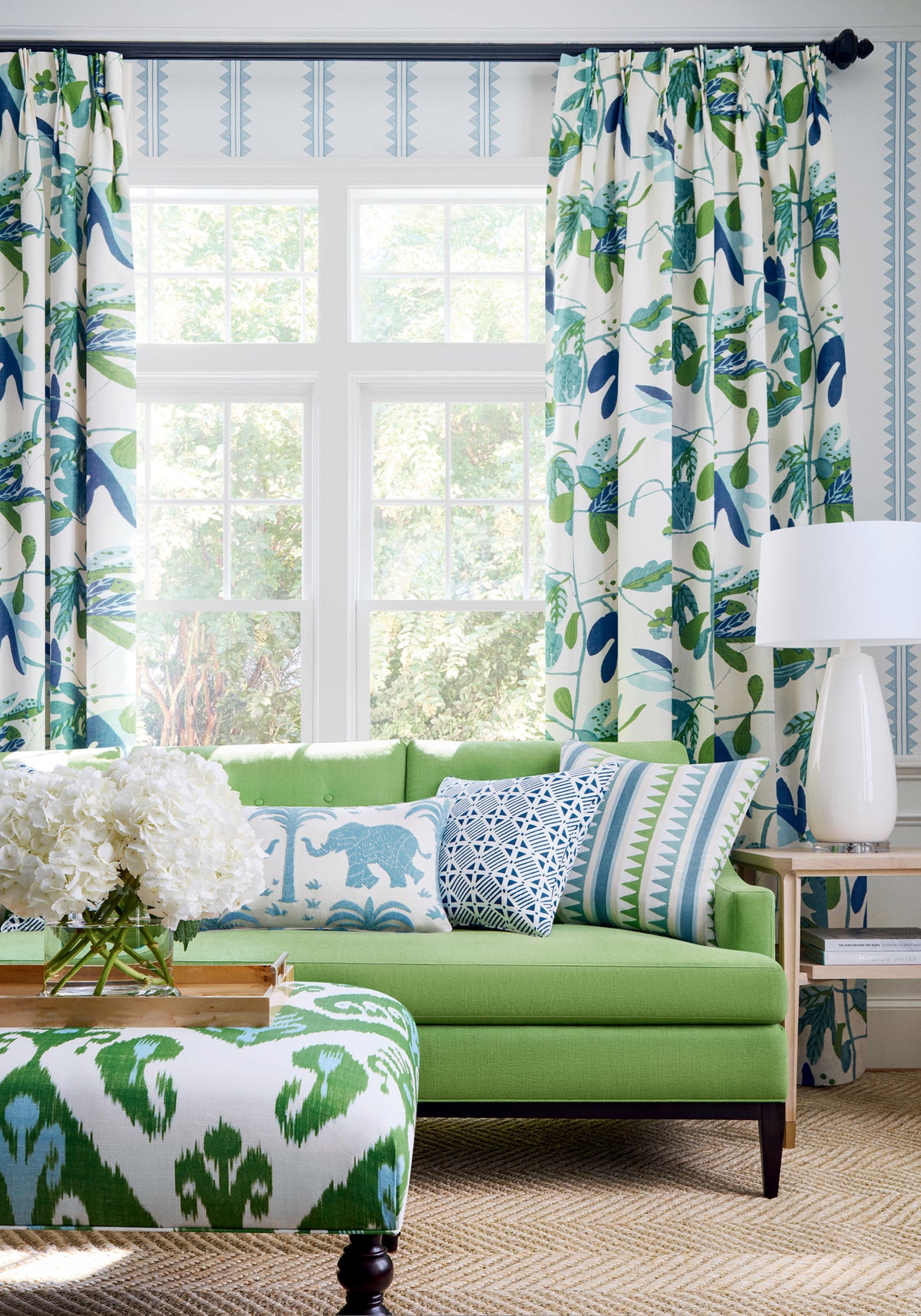 Thibaut Agave Stripe wallpaper - Kismet room setting