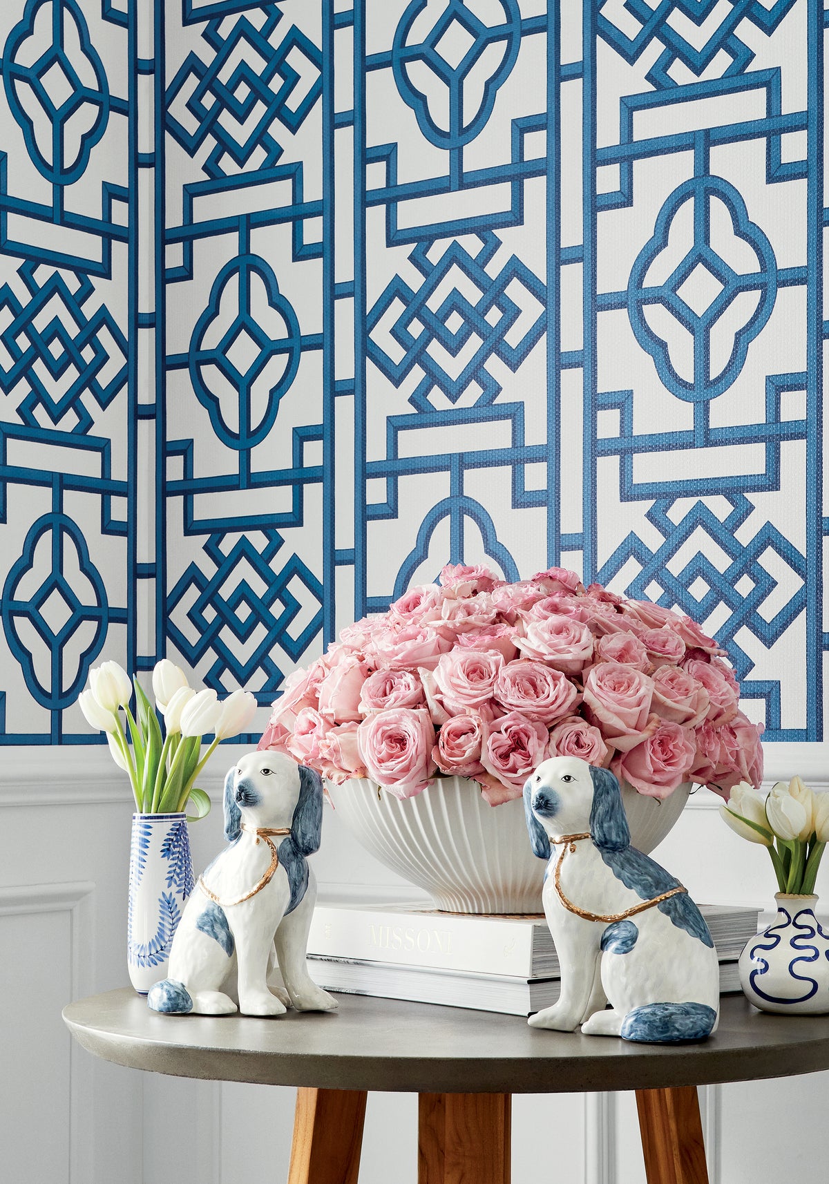 Thibaut Gateway wallpaper - Pavilion collection room setting