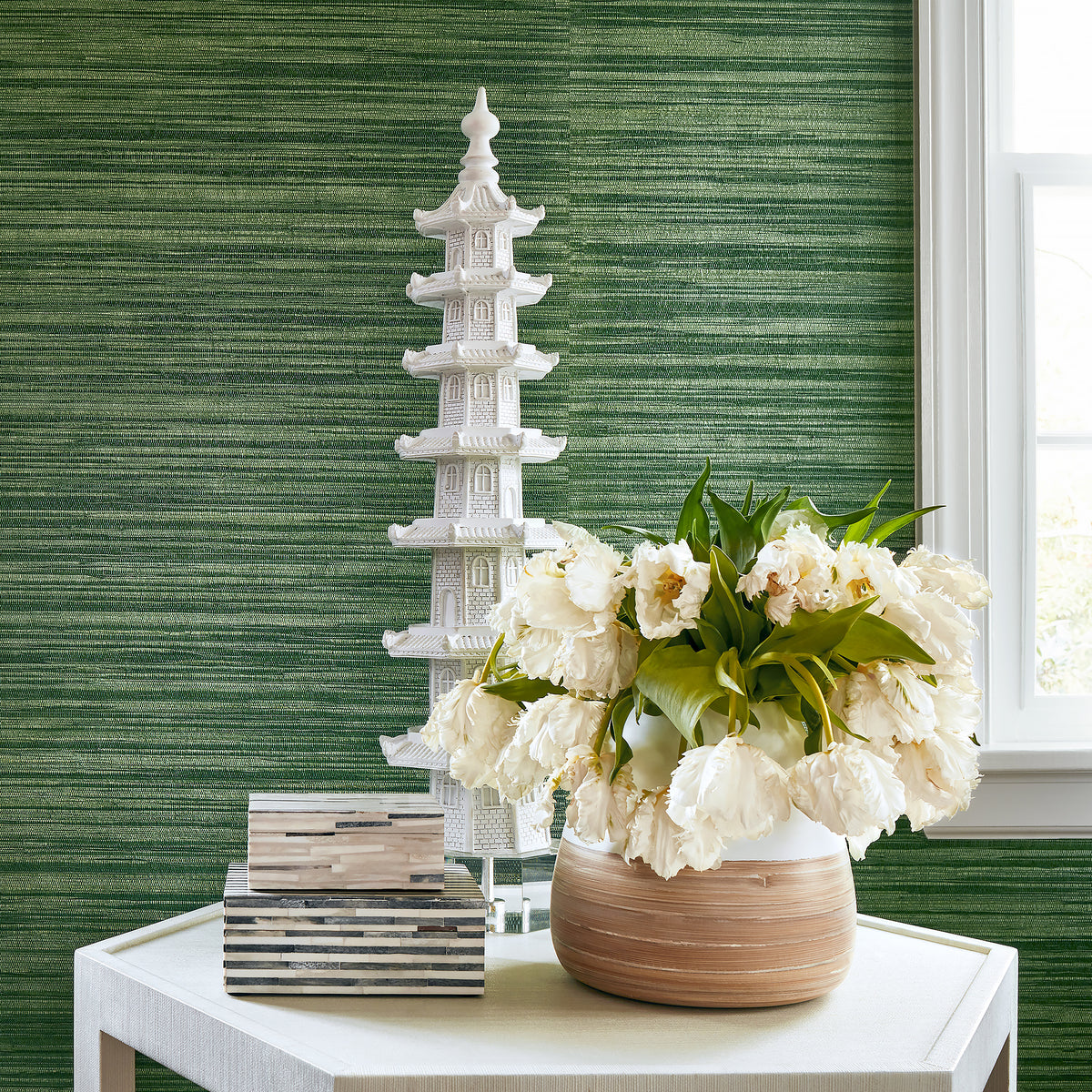 Anna French Gaya wallpaper - Savoy collection room setting
