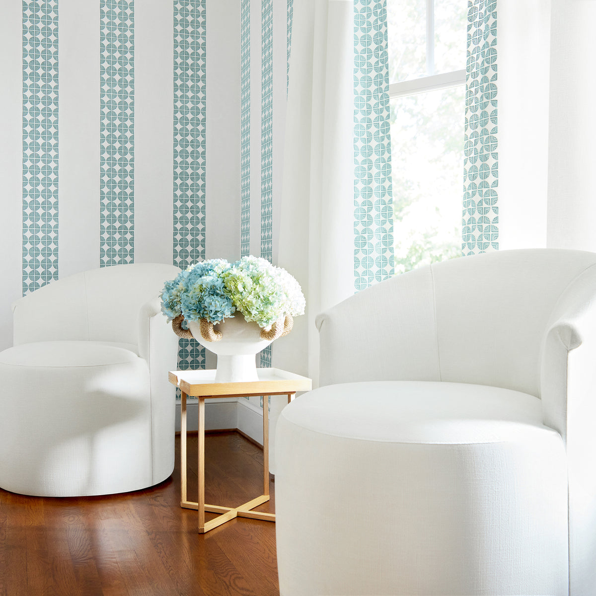 Anna French Fairmont Stripe wallpaper - Willow Tree collection room setting