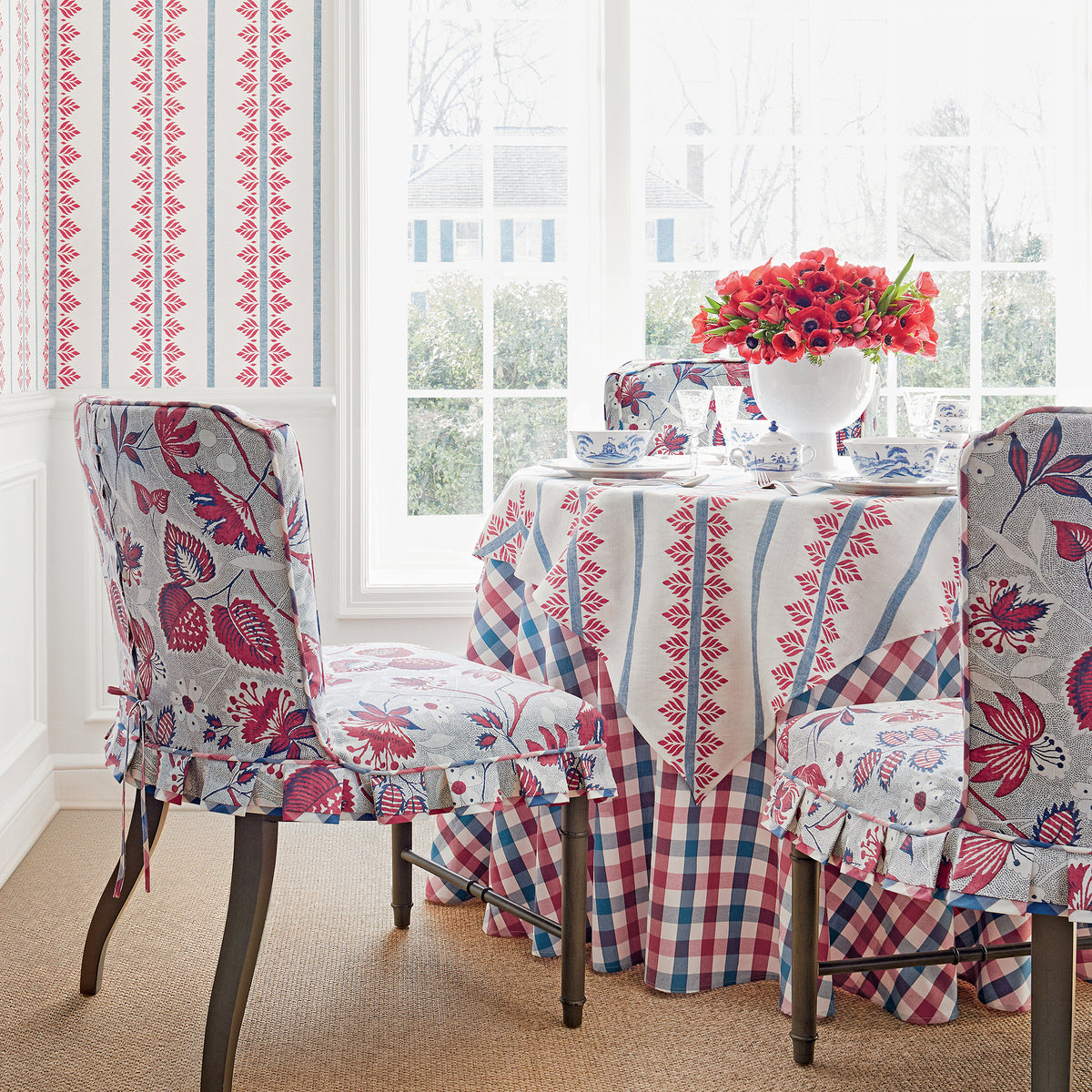 Anna French Fern Stripe wallpaper - Antilles collection room setting