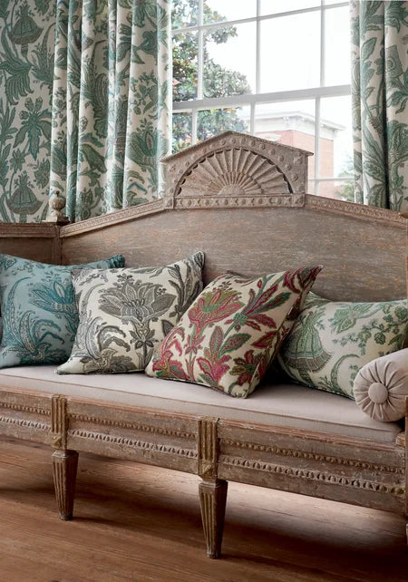 BRECKENRIDGE Wallpaper by Thibaut, Boxwood Collection in Double Rolls