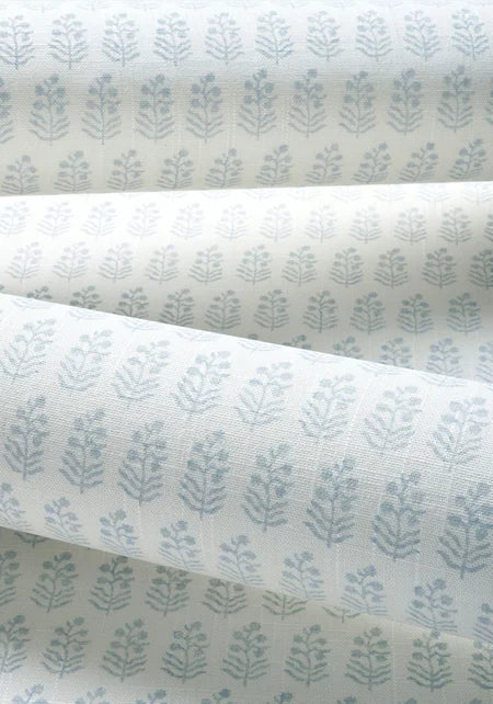 Anna French - CHLOE Wallpaper - Clermont Collection