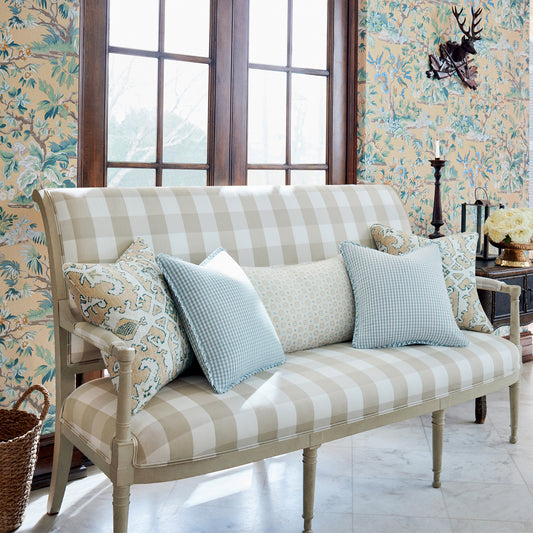 Elwood wallpaper room scene