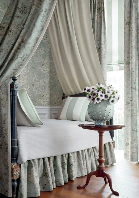 Thibaut - ROSALIND Wallpaper - Grand Palace Collection
