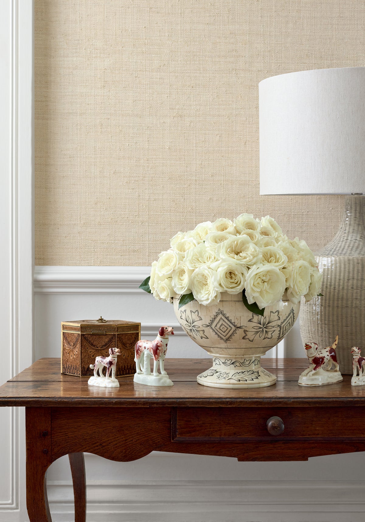 Thibaut Bethany Raffia grasscloth wallpaper - Grasscloth Resource 6 room setting