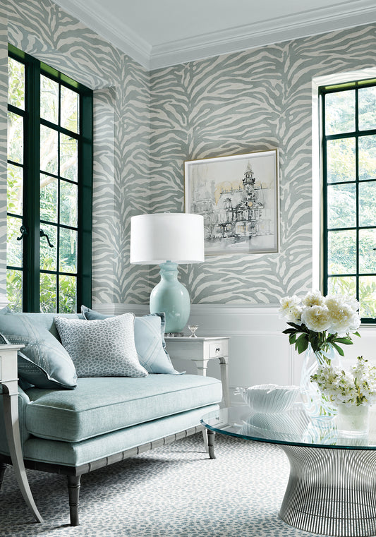 SERENGETI wallpaper in a room