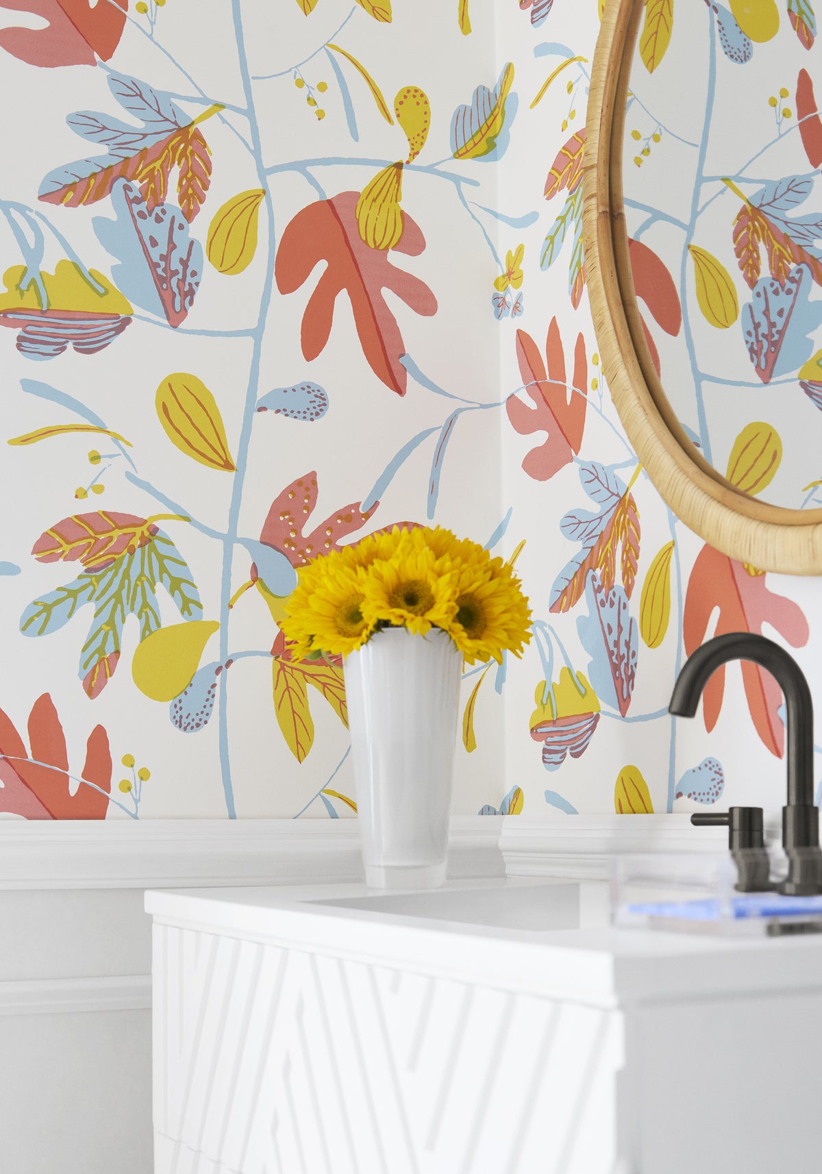 Thibaut Matisse Leaf wallpaper - Kismet room setting