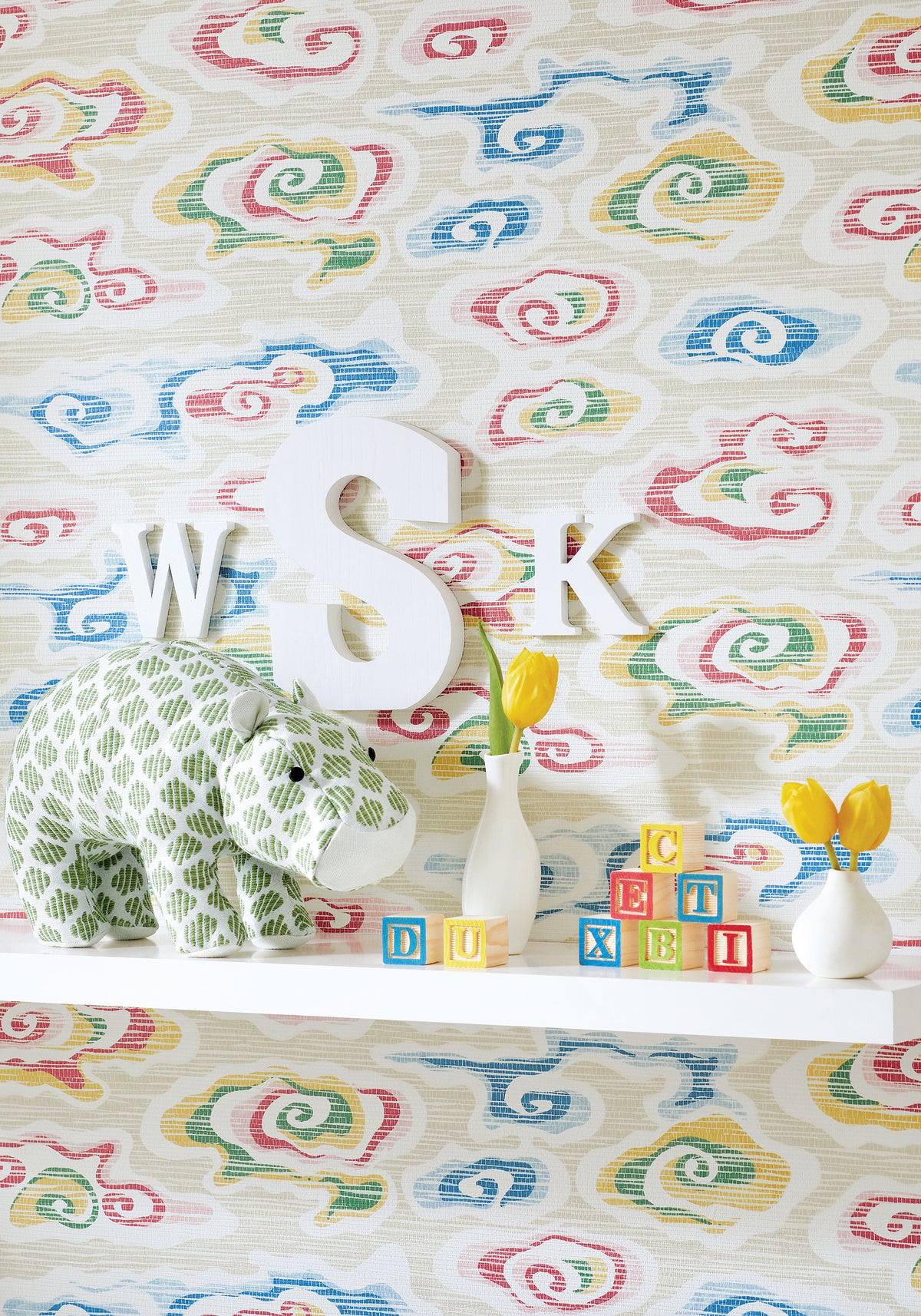 Thibaut Clear Clouds wallpaper - Pavilion collection room setting