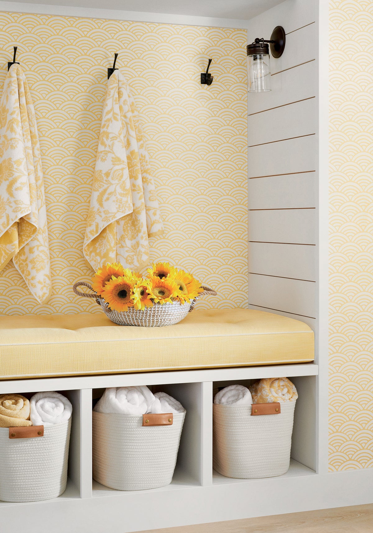 Thibaut Maris wallpaper - Pavilion collection room setting