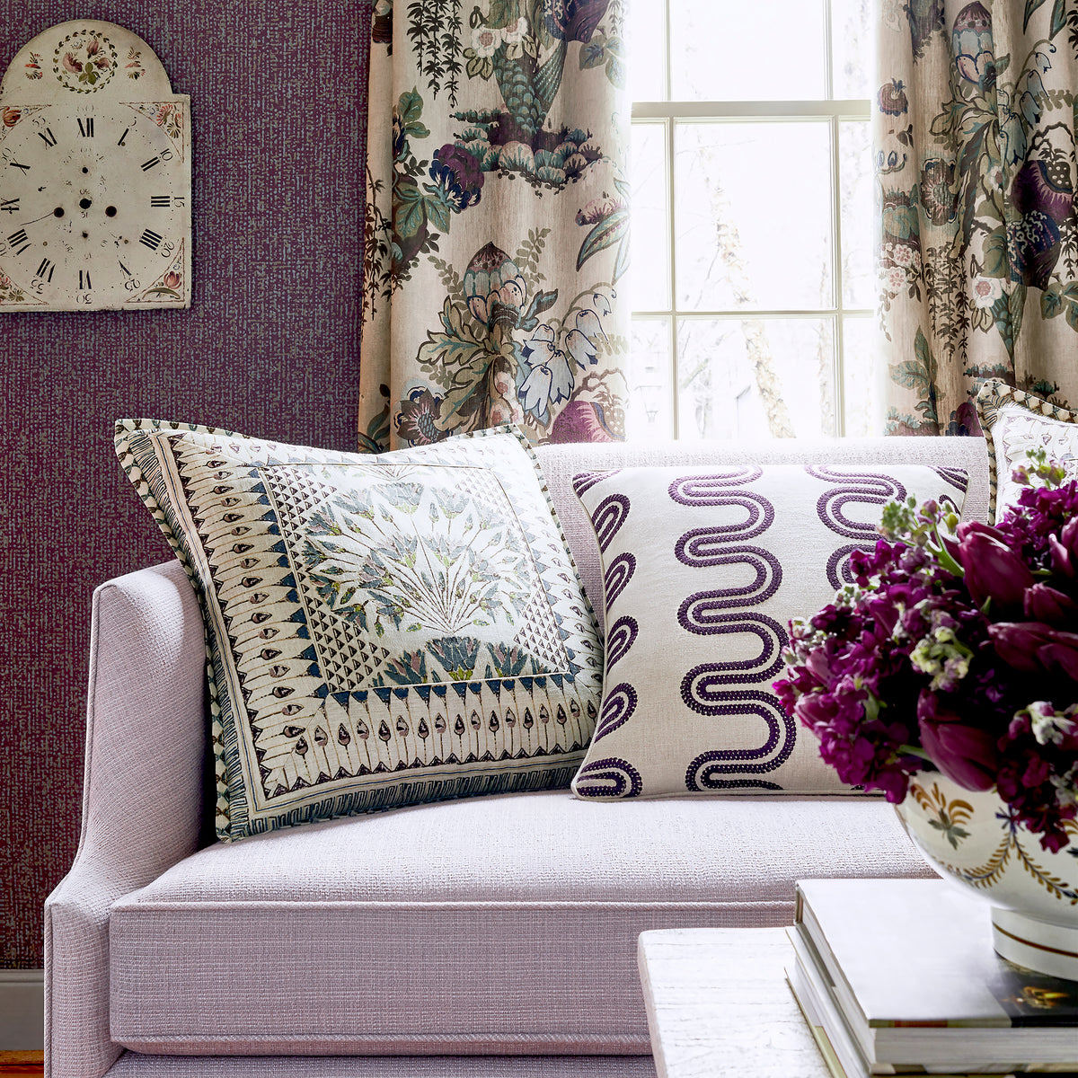 Anna French Tipton wallpaper - Savoy collection room setting