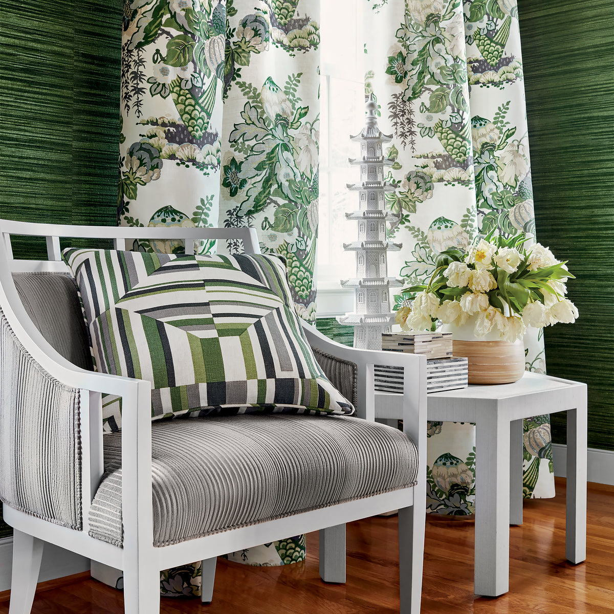 Anna French Gaya wallpaper - Savoy collection room setting