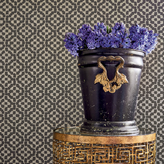 Anna French Riva wallpaper - Savoy collection room setting