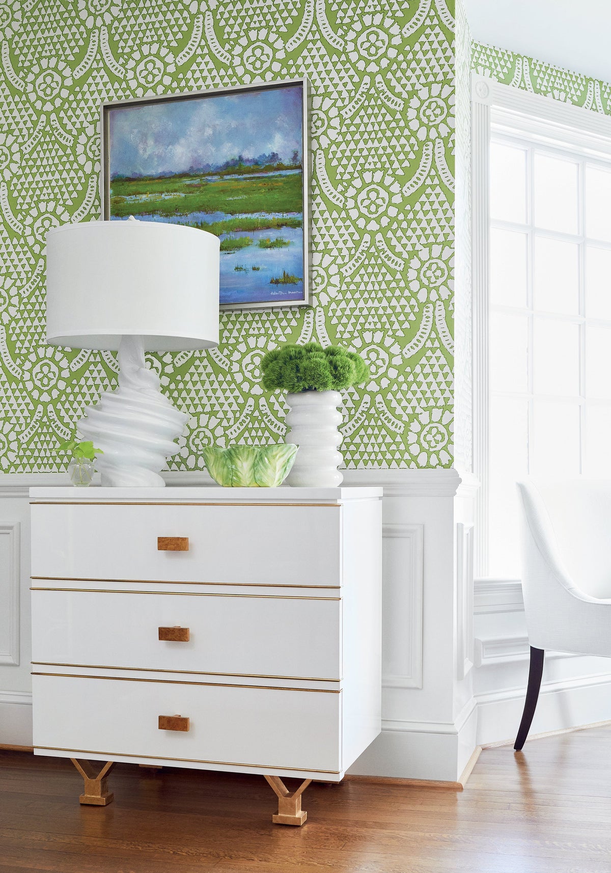 Thibaut Chamomile wallpaper room scene